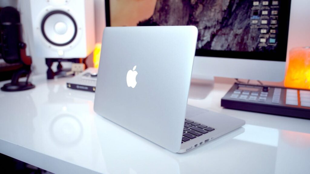 Apple Support in MacBook Pro